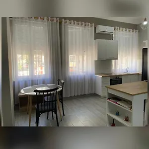  Appartamento New New Bazaar Albania